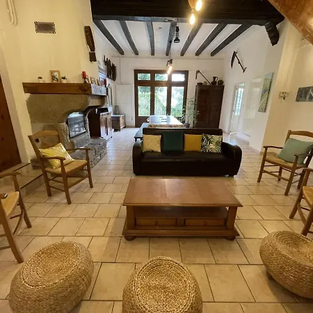 Beyrie-sur-joyeuse, 6 Pièces, 10 Personnes - Fr-1-384-19 Casa vacanze
