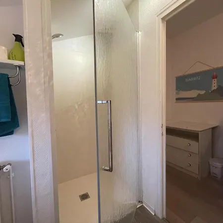 Beyrie-sur-joyeuse, 6 Pièces, 10 Personnes - Fr-1-384-19 Orsanco